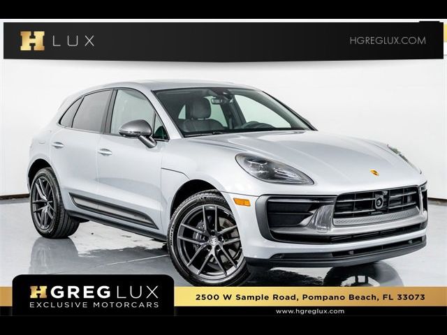 2023 Porsche Macan T