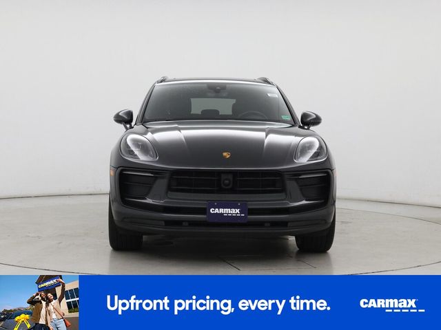 2023 Porsche Macan T