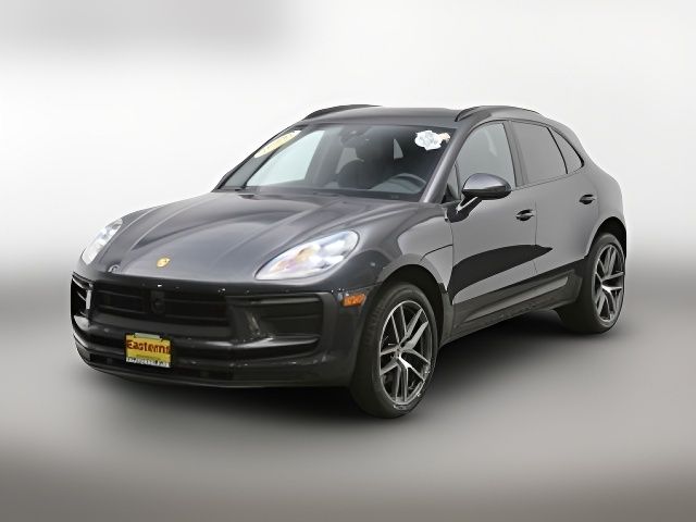 2023 Porsche Macan T
