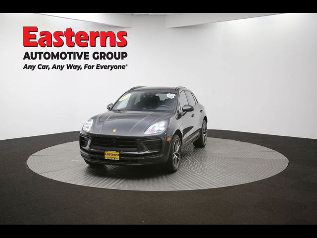 2023 Porsche Macan T