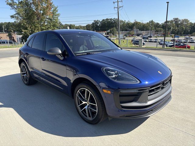 2023 Porsche Macan T