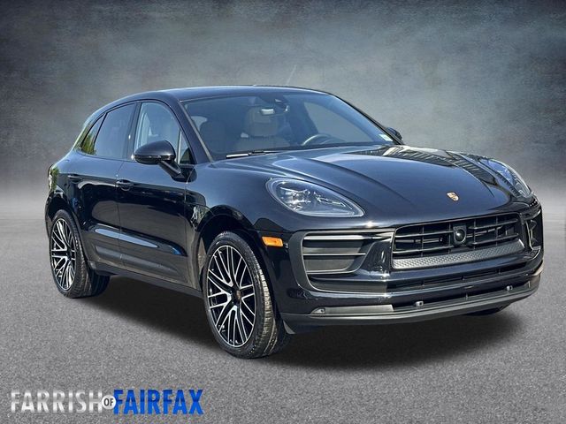 2023 Porsche Macan T