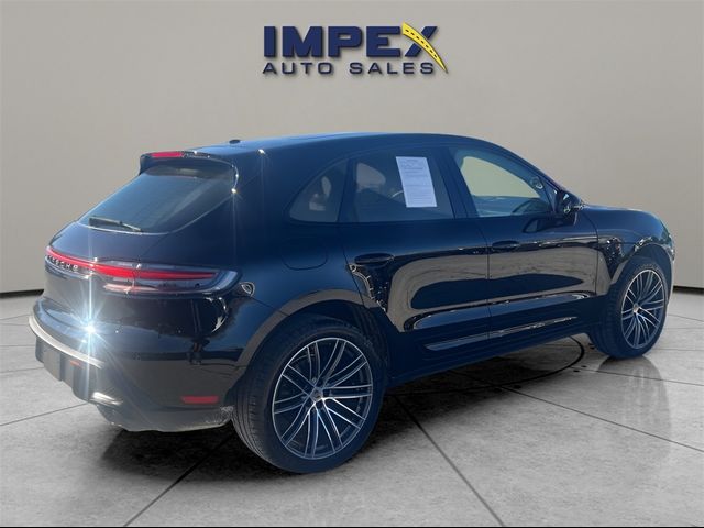 2023 Porsche Macan T