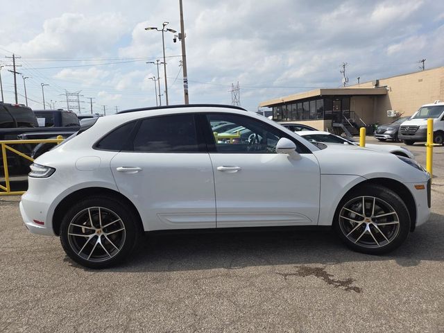 2023 Porsche Macan T