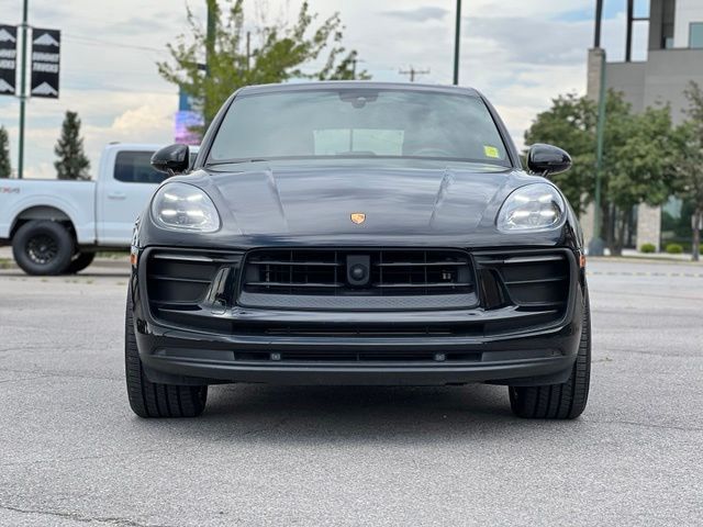 2023 Porsche Macan T