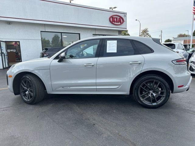 2023 Porsche Macan T