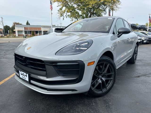 2023 Porsche Macan T