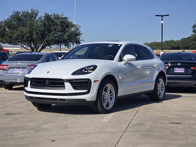 2023 Porsche Macan T