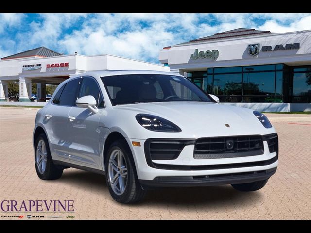 2023 Porsche Macan T