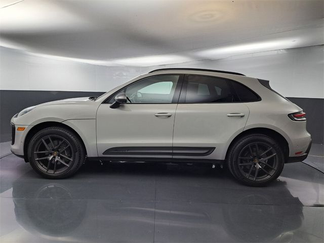 2023 Porsche Macan T