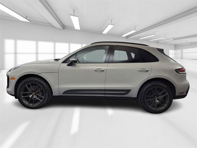 2023 Porsche Macan T