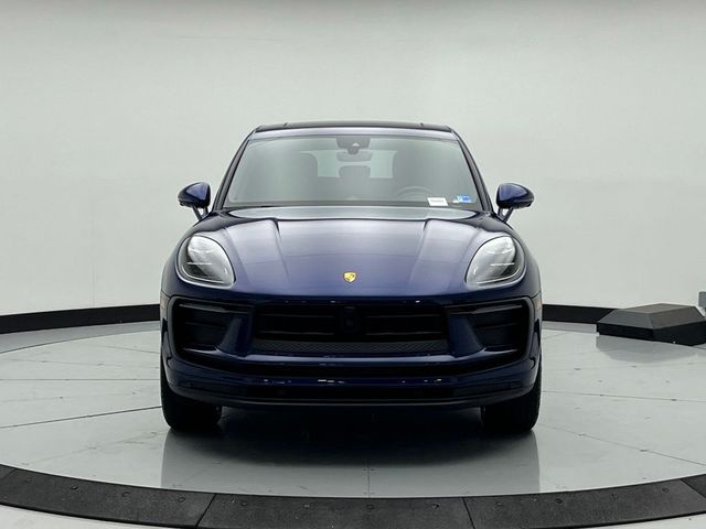 2023 Porsche Macan T