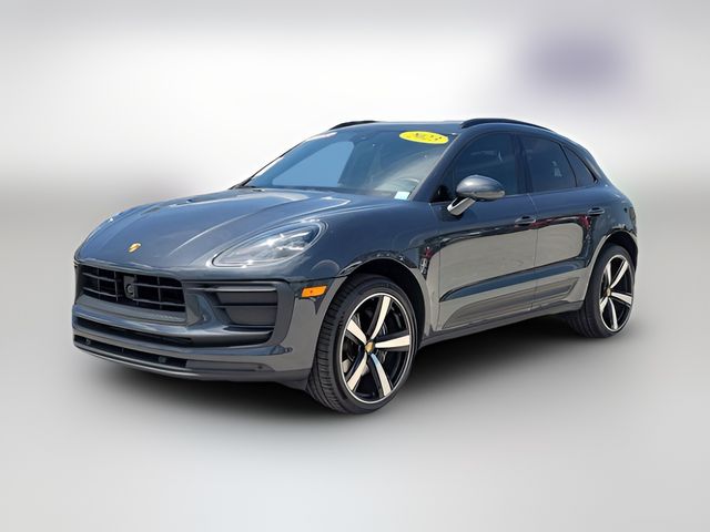 2023 Porsche Macan T