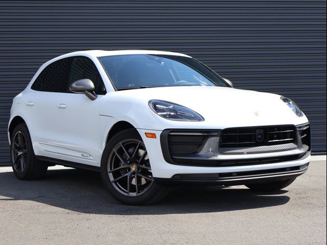 2023 Porsche Macan T