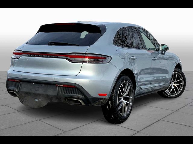 2023 Porsche Macan T