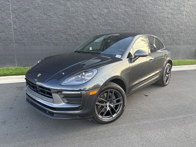 2023 Porsche Macan T