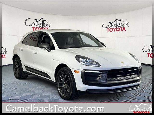 2023 Porsche Macan T