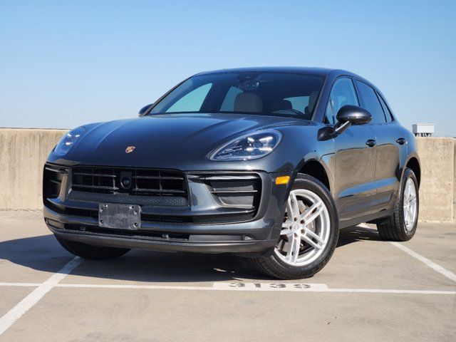 2023 Porsche Macan T