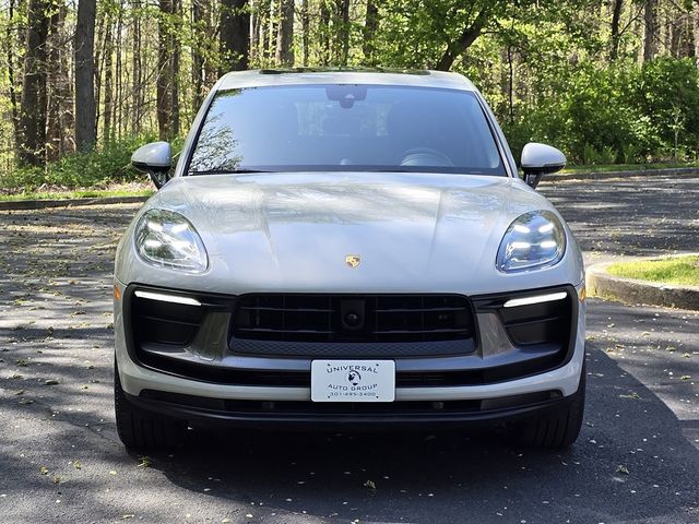 2023 Porsche Macan T