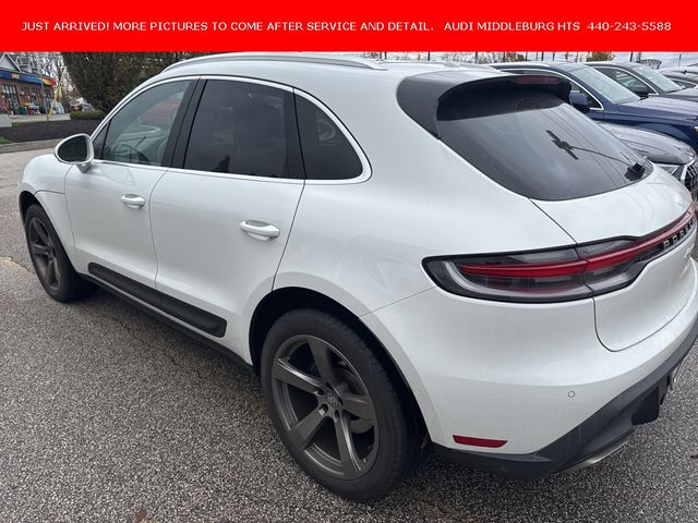 2023 Porsche Macan T