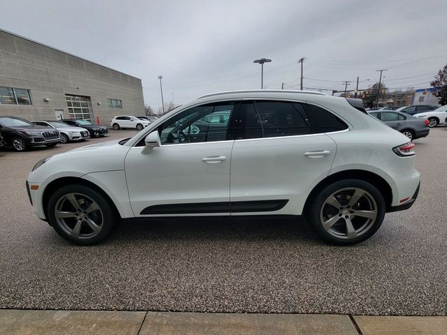 2023 Porsche Macan T