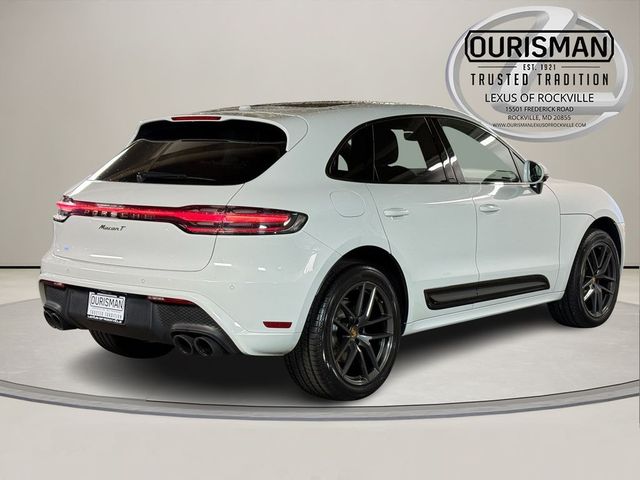 2023 Porsche Macan T
