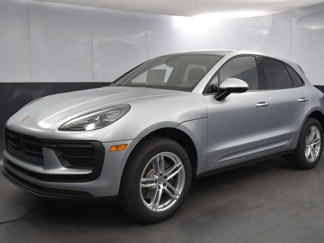 2023 Porsche Macan T