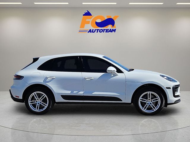 2023 Porsche Macan T