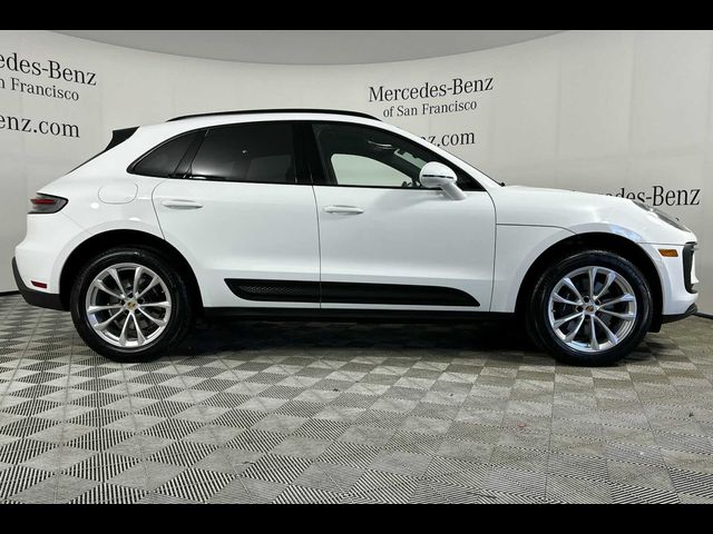 2023 Porsche Macan T