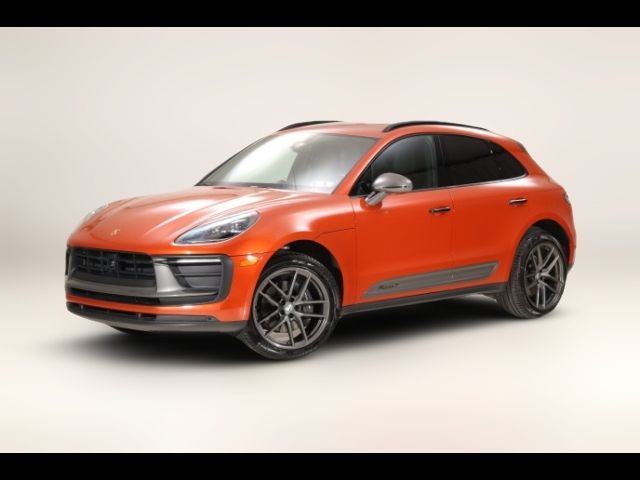 2023 Porsche Macan T