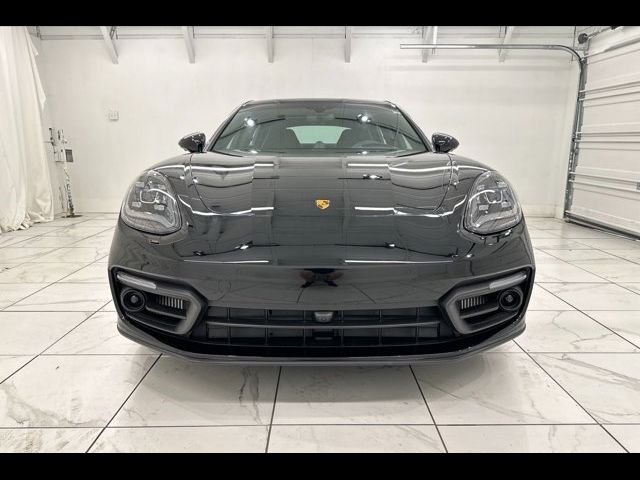 2023 Porsche Panamera 