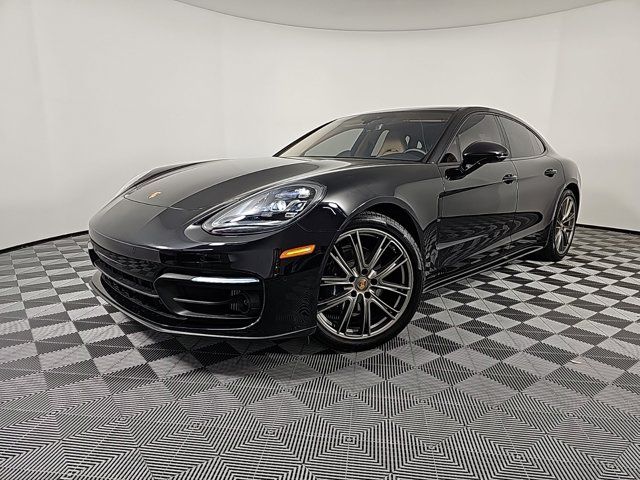 2023 Porsche Panamera 4