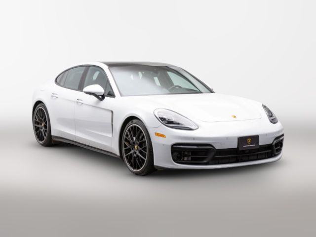 2023 Porsche Panamera 4