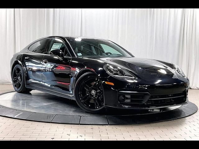 2023 Porsche Panamera 4