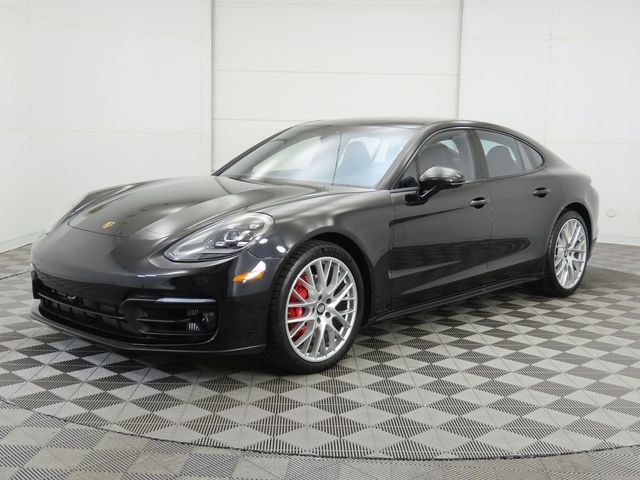 2023 Porsche Panamera 4S