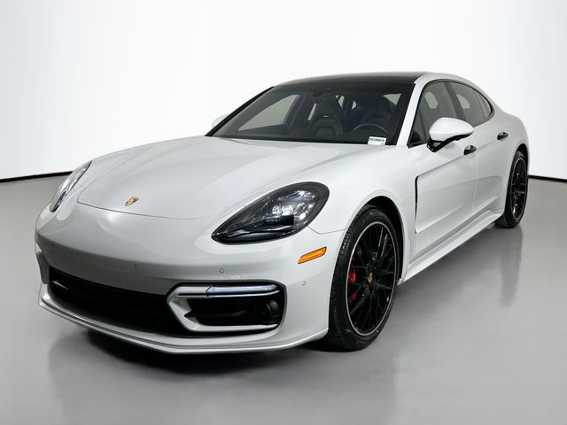 2023 Porsche Panamera 4S