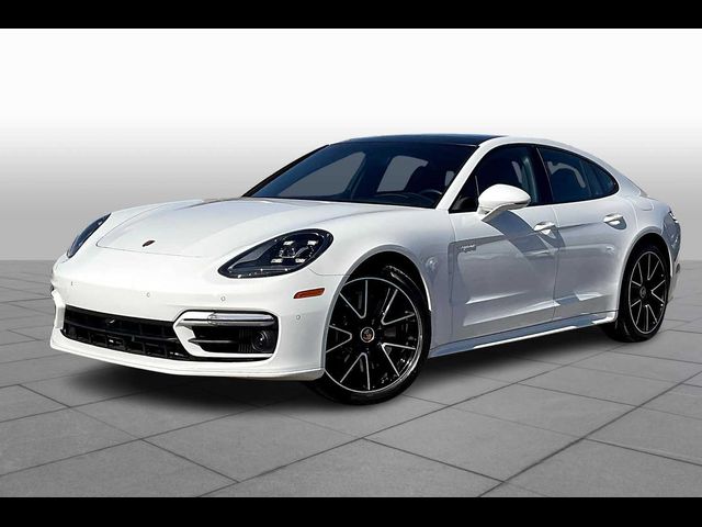 2023 Porsche Panamera E-Hybrid 4