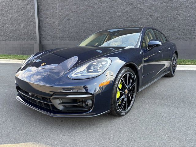 2023 Porsche Panamera E-Hybrid 4