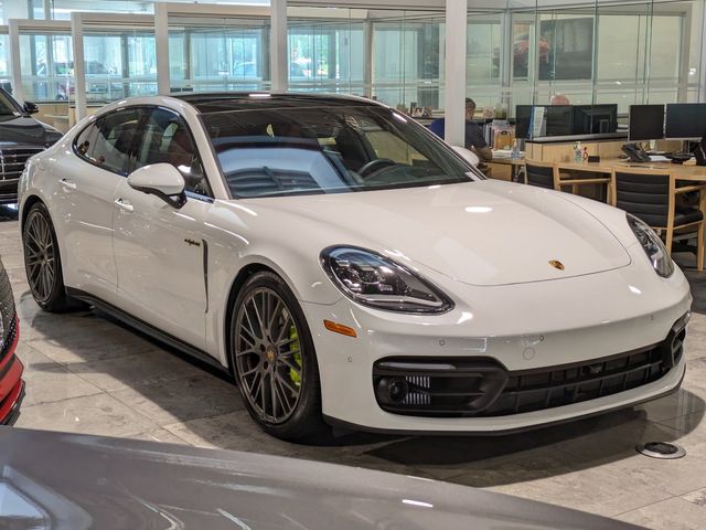 2023 Porsche Panamera E-Hybrid 4 Platinum Edition