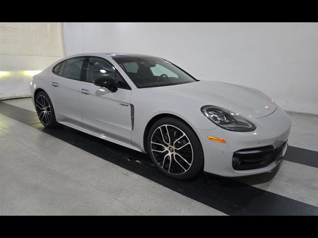 2023 Porsche Panamera E-Hybrid 4 Platinum Edition