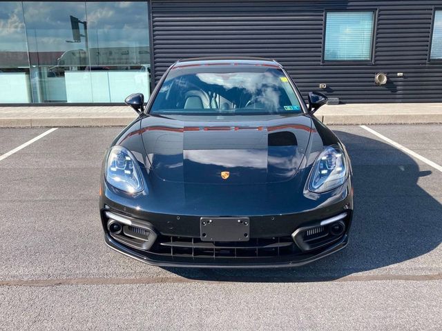 2023 Porsche Panamera 4 Platinum Edition