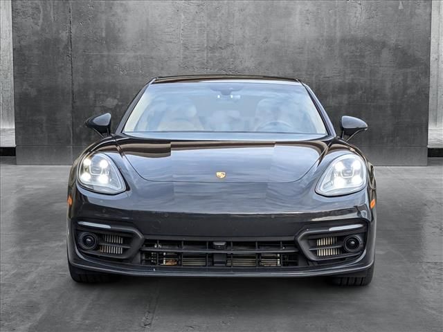 2023 Porsche Panamera 4 Platinum Edition