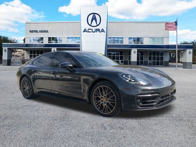 2023 Porsche Panamera 4 Platinum Edition