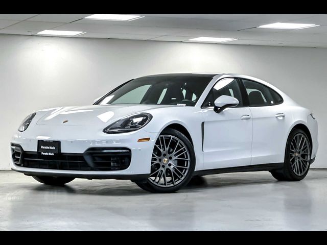 2023 Porsche Panamera 4 Platinum Edition