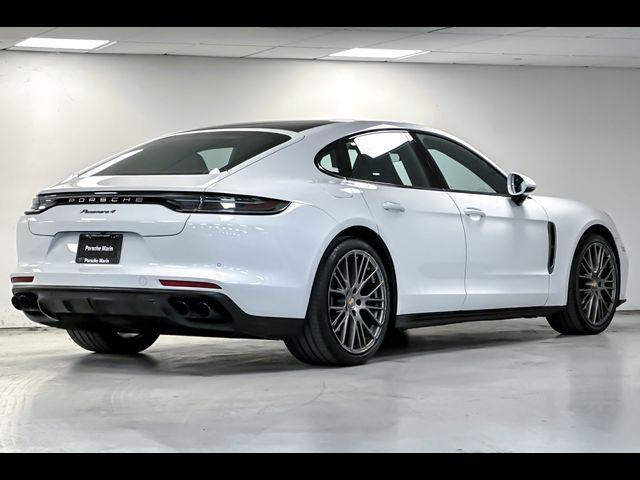 2023 Porsche Panamera 4 Platinum Edition