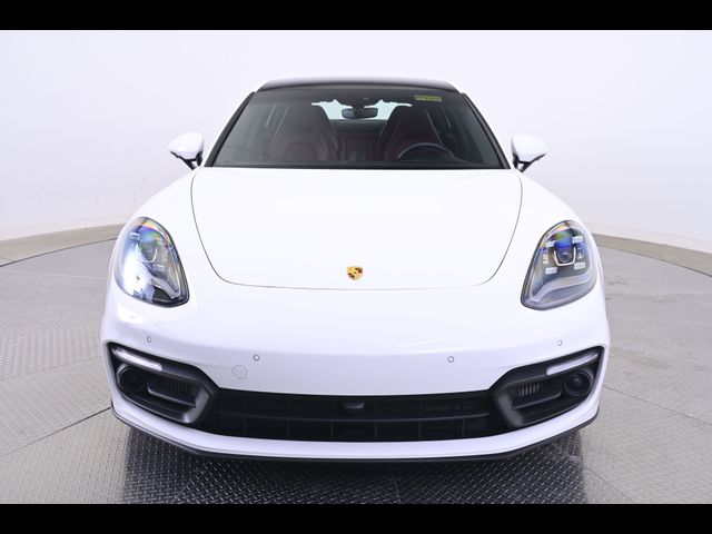 2023 Porsche Panamera Base