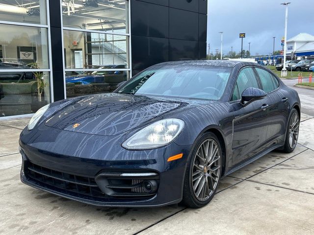 2023 Porsche Panamera 4 Platinum Edition