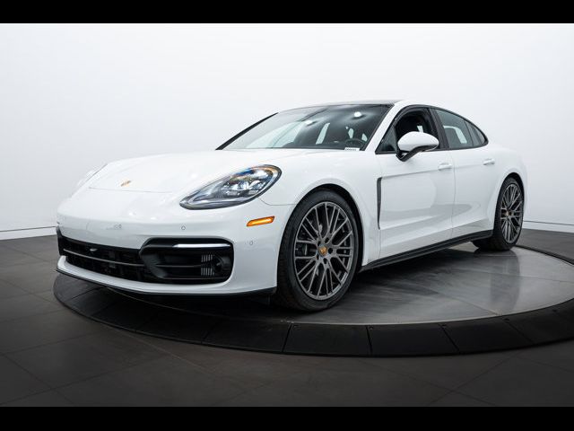 2023 Porsche Panamera 4 Platinum Edition