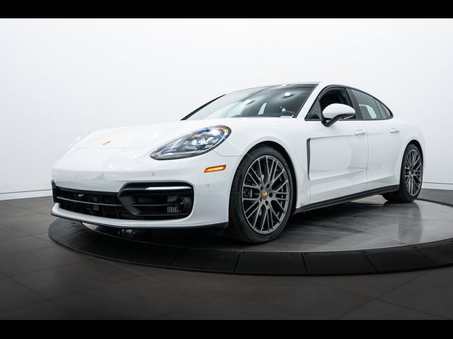 2023 Porsche Panamera 4 Platinum Edition