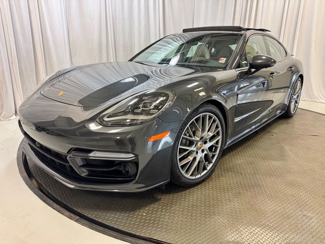 2023 Porsche Panamera 4 Platinum Edition